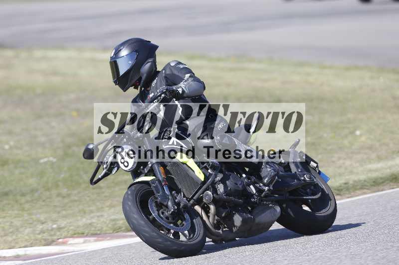 /01 02.04.2026 MAZ ADR/Gruppe gelb Gruppe gruen/81